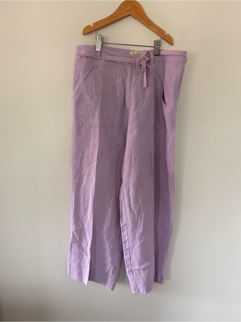 Lavender Wide-Leg Cropped Linen Pants